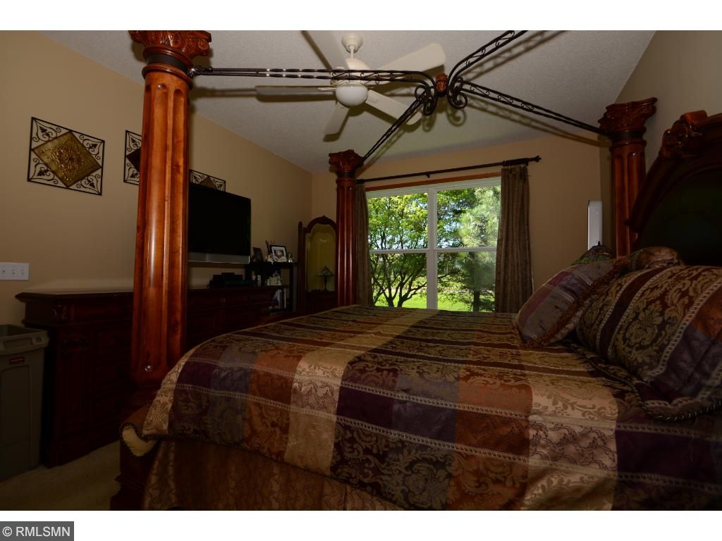 1660 Oakbrooke Way, Eagan, MN 55122 photo 10