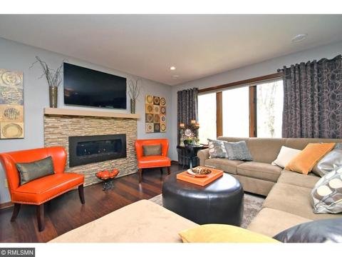 721 Summer Ln, Eagan, MN 55123 photo 13