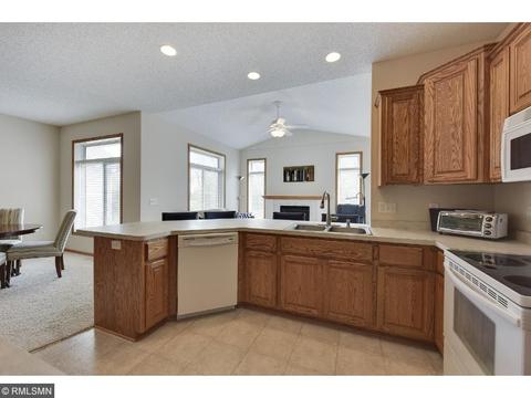 2198 Liberty Ln, Eagan, MN 55122 photo 9