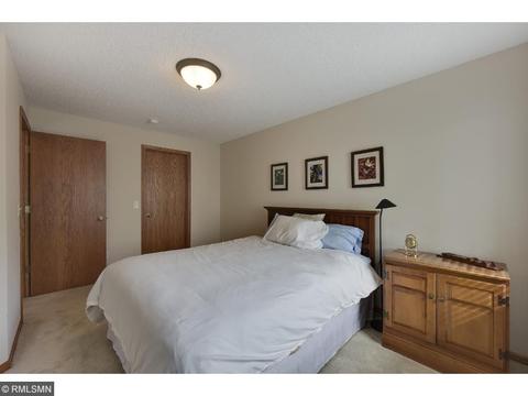 2198 Liberty Ln, Eagan, MN 55122 photo 16