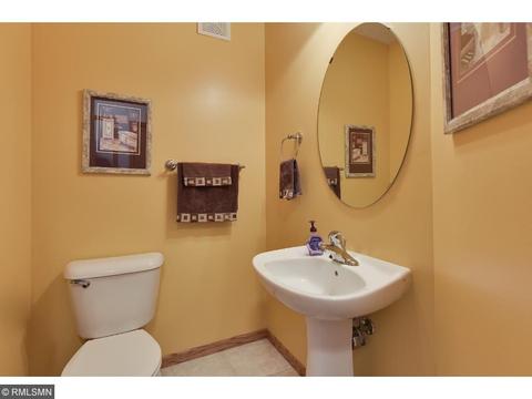 2198 Liberty Ln, Eagan, MN 55122 photo 14