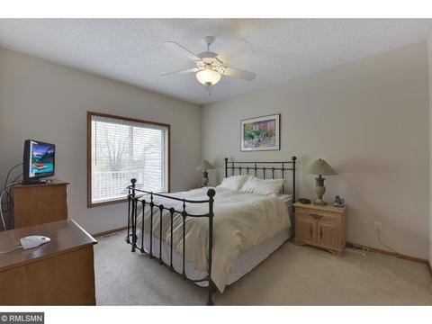 2198 Liberty Ln, Eagan, MN 55122 photo 11