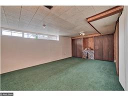 2432 11th Ave E, Hibbing, MN 55746 photo 9