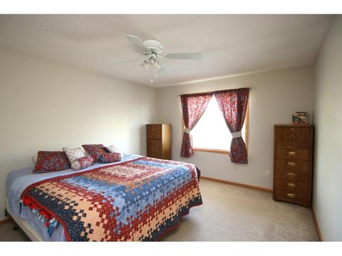 637 Crane Creek Ln, Eagan, MN 55121 photo 15