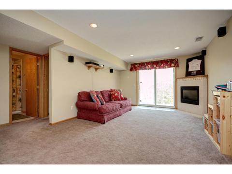 637 Crane Creek Ln, Eagan, MN 55121 photo 18