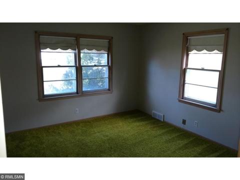 1729 S 6th St, Brainerd, MN 56401 photo 8