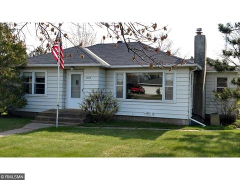 1729 S 6th St, Brainerd, MN 56401 photo 1