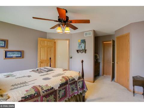 147 Chippewa Rd, Loretto, MN 55357 photo 9