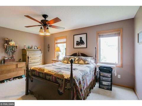 147 Chippewa Rd, Loretto, MN 55357 photo 8