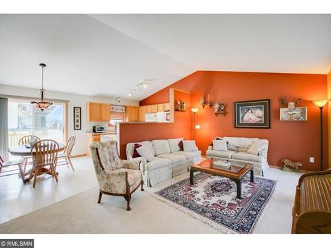 147 Chippewa Rd, Loretto, MN 55357 photo 3