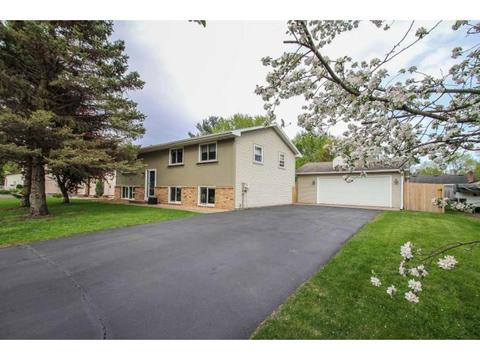 11252 Rhode Island Ave N, Champlin, MN 55316 photo 1