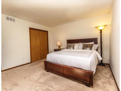 1494 Clemson Ct, Eagan, MN 55122 photo 11