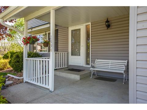 1494 Clemson Ct, Eagan, MN 55122 photo 2