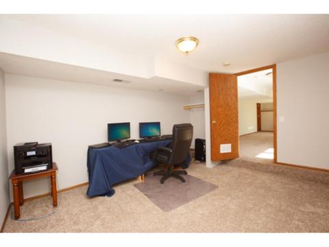 1494 Clemson Ct, Eagan, MN 55122 photo 22