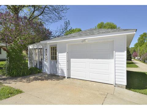 1139 8th Ave SW, Faribault, MN 55021 photo 4