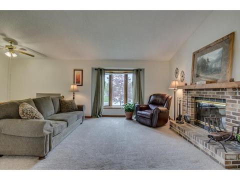 1584 Pacific Ave, Eagan, MN 55122 photo 3