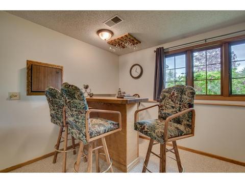 1584 Pacific Ave, Eagan, MN 55122 photo 16