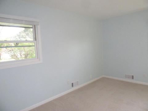 422 Eldridge Ave E, Maplewood, MN 55117 photo 8