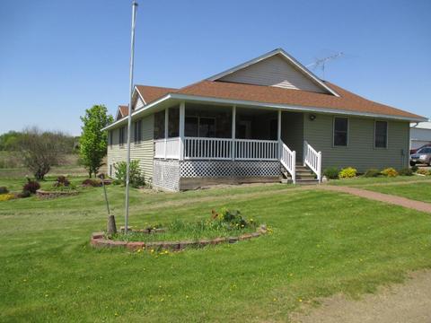 2150 55th Ave, Baldwin, WI 54002 photo 1