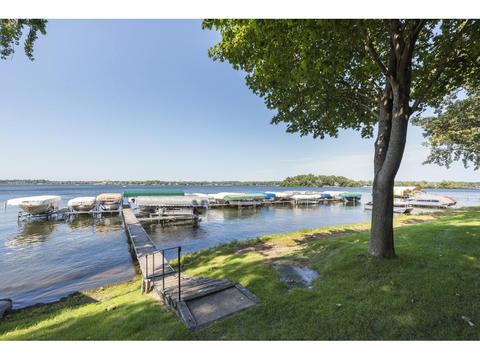 2860 Inner Rd, Wayzata, MN 55391 photo 1