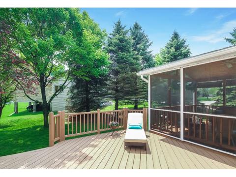524 Hackmore Ct, Eagan, MN 55123 photo 24