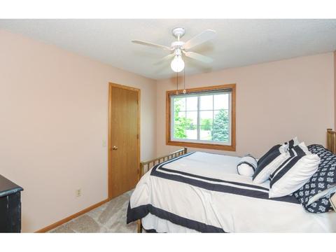 524 Hackmore Ct, Eagan, MN 55123 photo 13