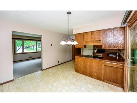 4693 Penkwe Way, Eagan, MN 55122 photo 12