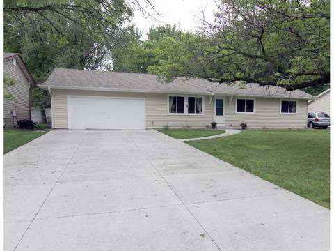 264 Walnut Ln, Apple Valley, MN 55124 photo 1