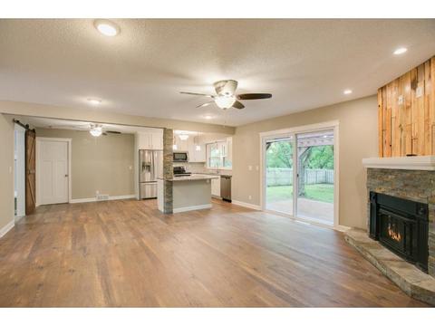 5724 Riverview Entry, Champlin, MN 55316 photo 5