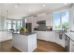 6825 Ruby Ln, Chanhassen, MN 55317 photo 3