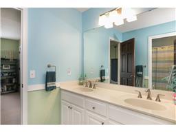 6825 Ruby Ln, Chanhassen, MN 55317 photo 13