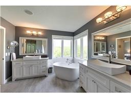 6825 Ruby Ln, Chanhassen, MN 55317 photo 11