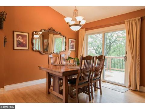 3923 Canter Glen Dr, Eagan, MN 55123 photo 4