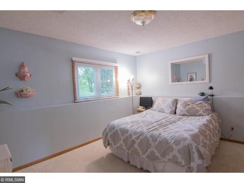 3923 Canter Glen Dr, Eagan, MN 55123 photo 21