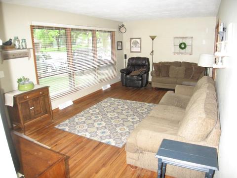 1032 Pleasant Ln, Faribault, MN 55021 photo 3