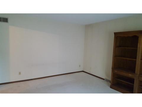 1041 Borgert Ave, Saint Cloud, MN 56303 photo 13