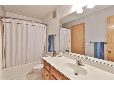 15637 Float Ct, Apple Valley, MN 55124 photo 11