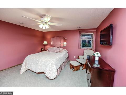105 Bluff Ln, Dundas, MN 55019 photo 17