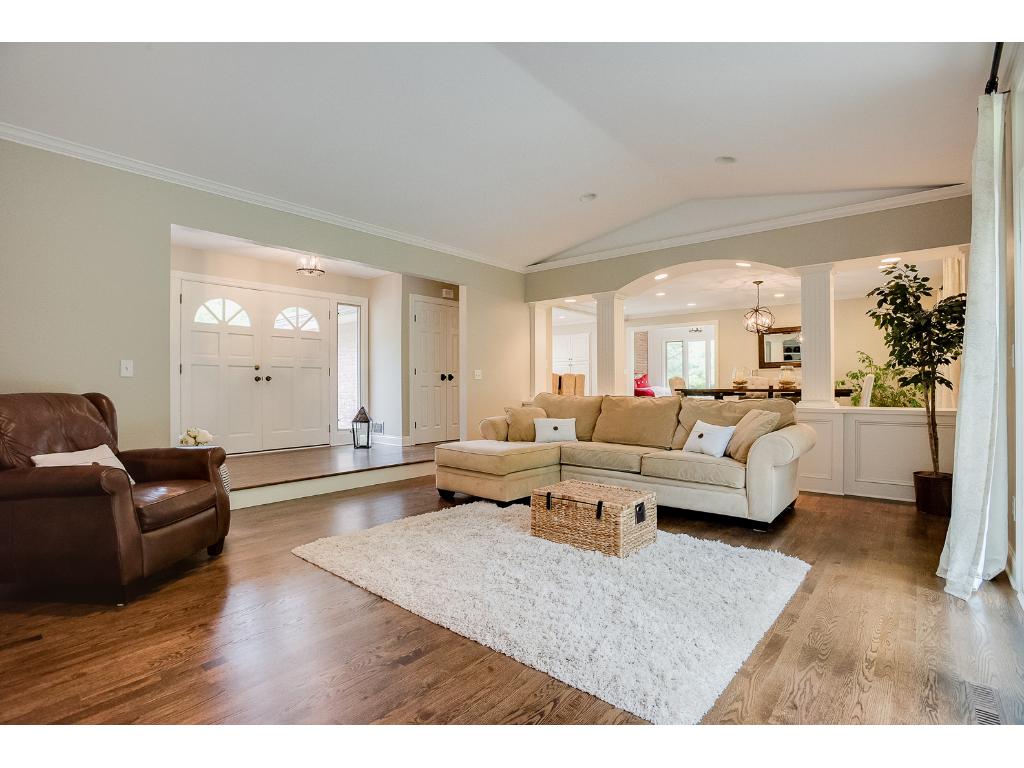 2725 Pheasant Rd, Excelsior, MN 55331 photo 5