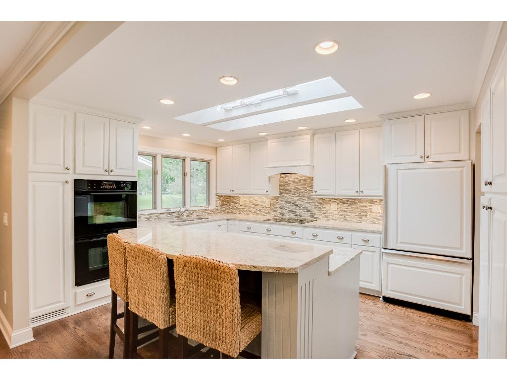2725 Pheasant Rd, Excelsior, MN 55331 photo 9
