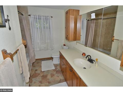 9210 Ivanhoe Trl, Faribault, MN 55021 photo 15