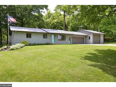 9210 Ivanhoe Trl, Faribault, MN 55021 photo 1