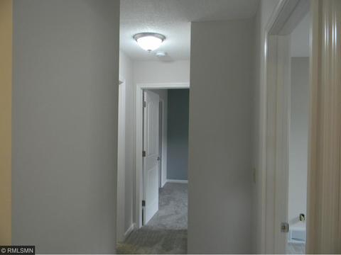 1647 Hickory Ln, Eagan, MN 55122 photo 8