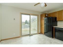 4114 Meadowlark Ln, Eagan, MN 55122 photo 2