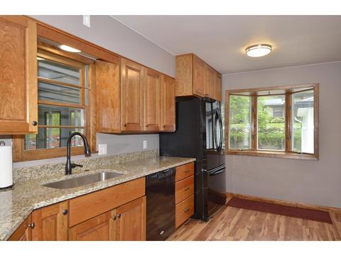 822 Rogers Row, Faribault, MN 55021 photo 7