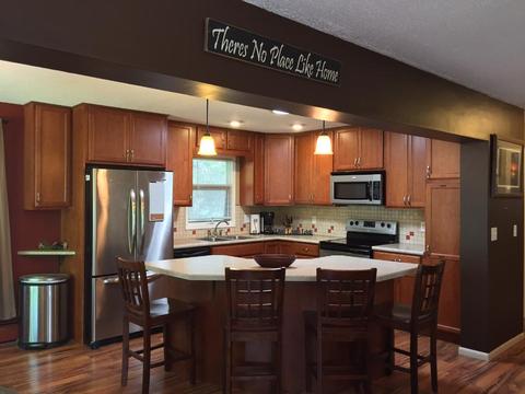 813 Pierz Pl, Saint Cloud, MN 56301 photo 4