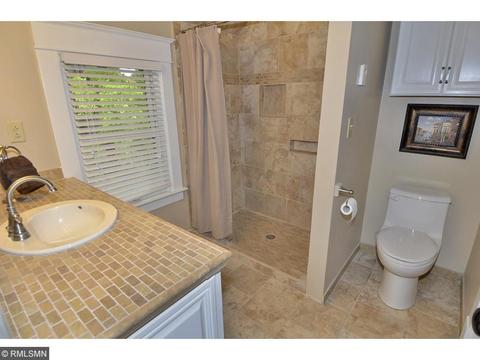 511 7th St NW, Faribault, MN 55021 photo 11