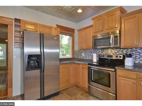511 7th St NW, Faribault, MN 55021 photo 6