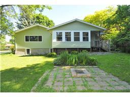 1207 Division St E, Faribault, MN 55021 photo 2