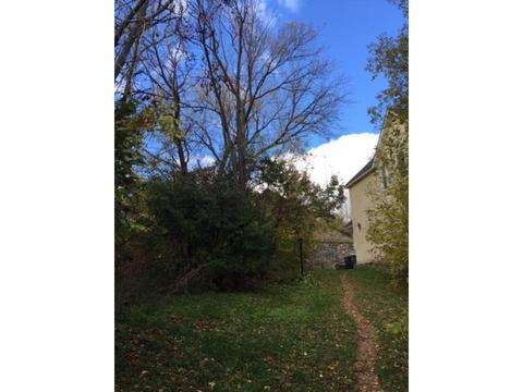 624 W 3rd St, Duluth, MN 55806 photo 2